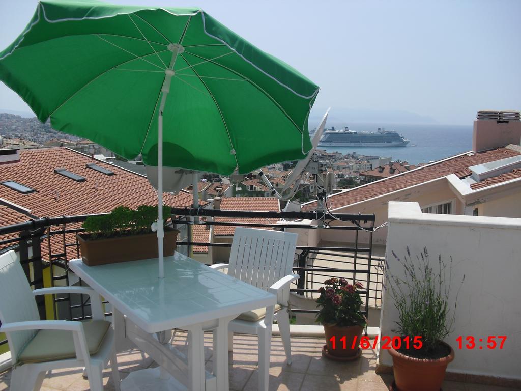 Gaby Apartment Кушадаси Номер фото