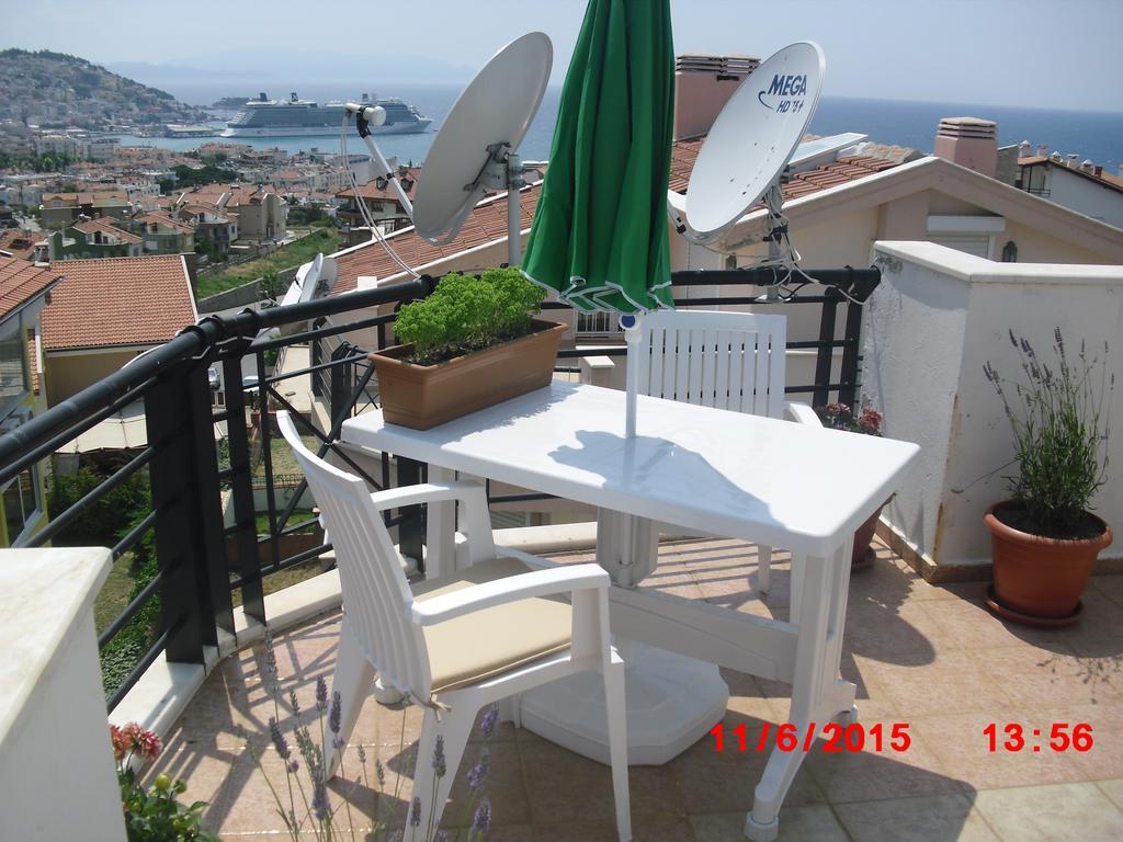 Gaby Apartment Кушадаси Номер фото