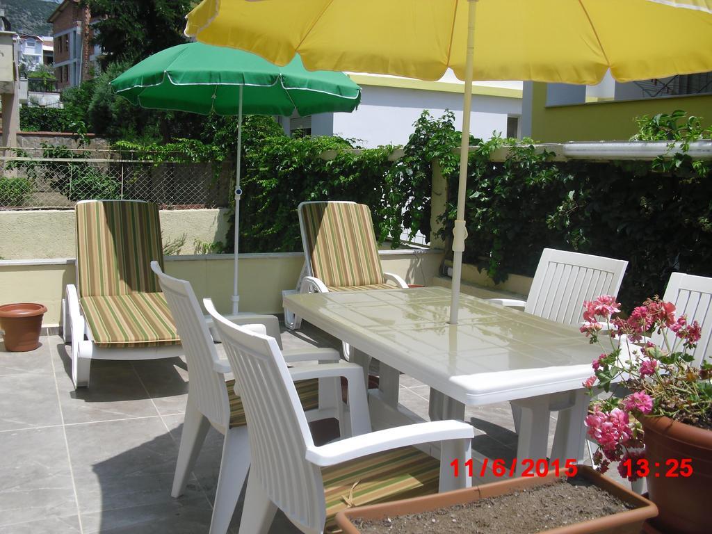 Gaby Apartment Кушадаси Номер фото